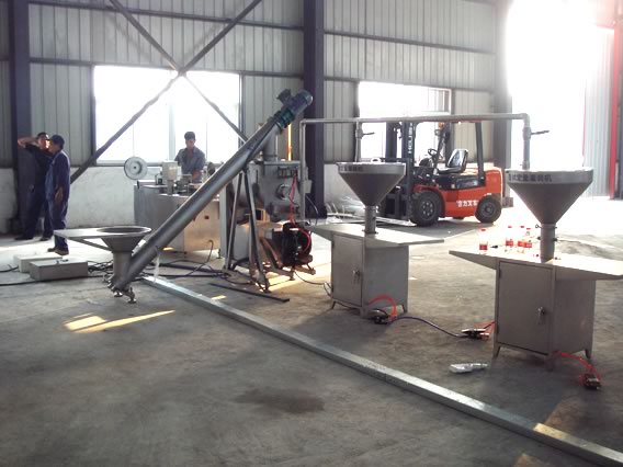 徐礦集團固化劑自動攪拌、定量灌裝系統.jpg